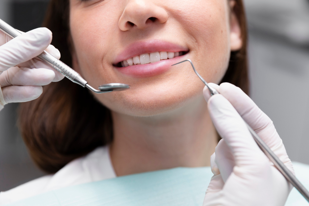 Dlaczego regularne wizyty u dentysty są kluczowe?